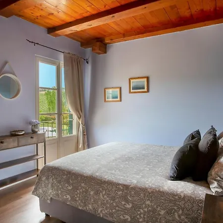 White Tail Organic Farm Farm stay *